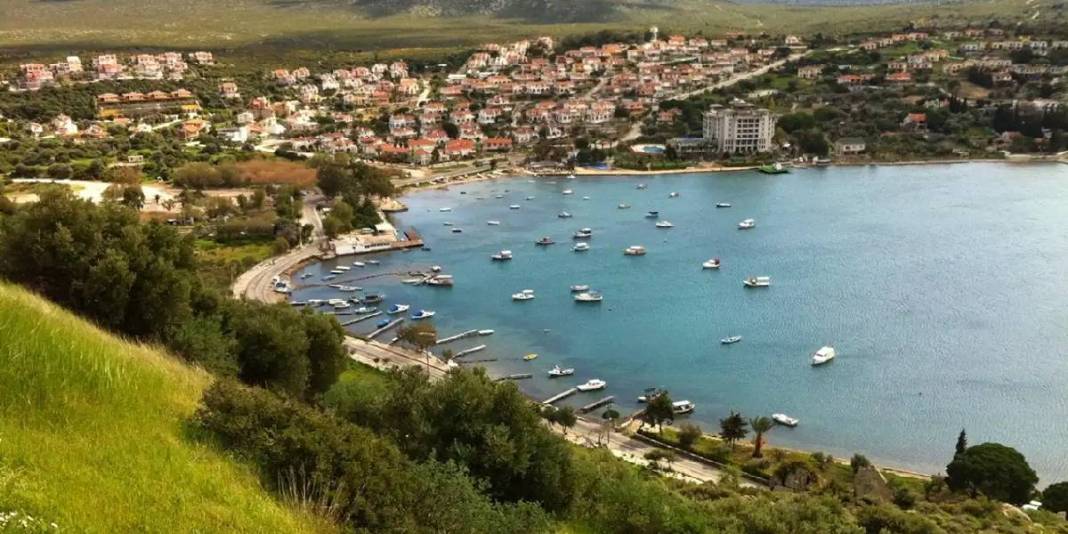 Huzurun gün batımıyla buluşma adresi! İzmir’e gitmek için bir neden daha: Kalabalık yok, deniz ve sessizlik var 4